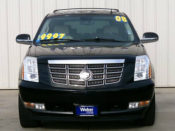 2008 Cadillac Escalade-HEATED LEATHER! NAV! REMOTE START! DVD! for sale in Silvis, IA – photo 4