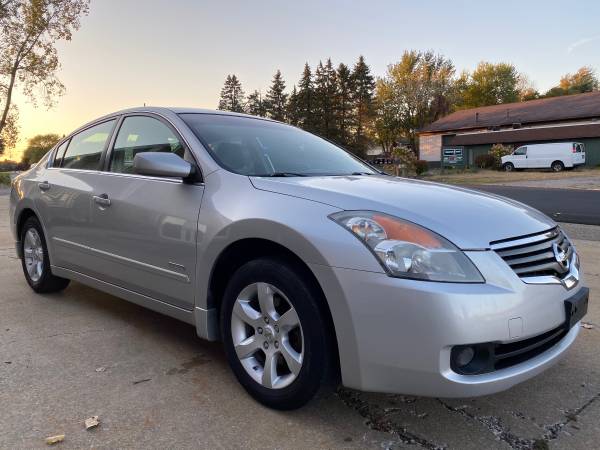 2007 Nissan Altima Hybrid - One Owner - 111,000 Miles - 2.5L for sale in Akron, OH – photo 5