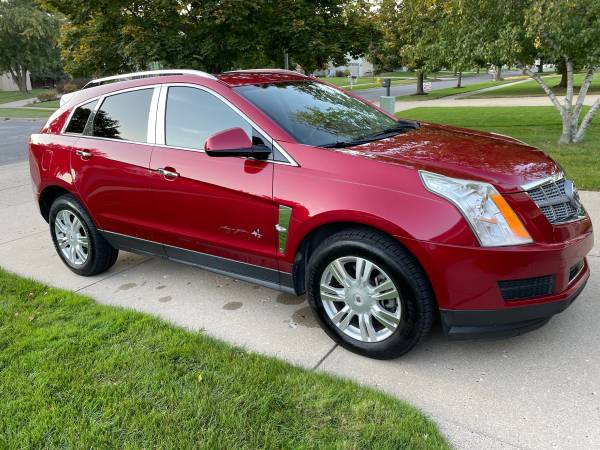2010 Cadillac SRX Luxury Collection for sale in Grand Rapids, MI