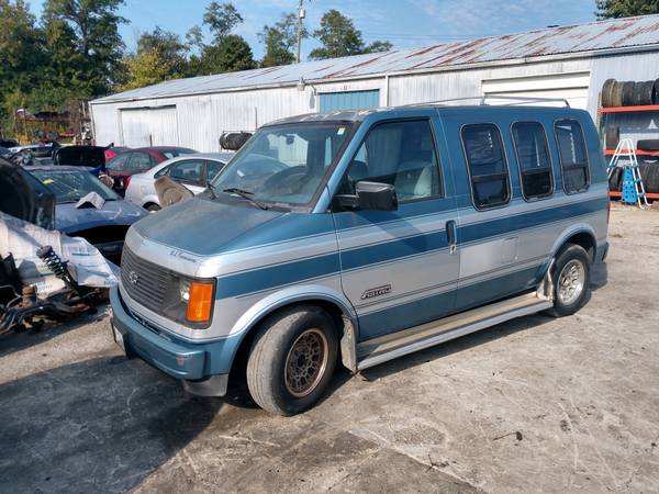 1988 Chevy Astro Van for sale in Walton, OH