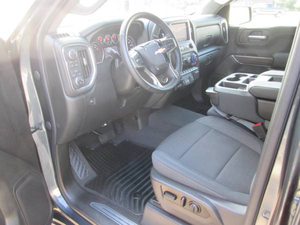 2021 Chevrolet Silverado LT Double Cab 4X4 Repairable Salvage 2, 629 for sale in Romeo, MI – photo 19