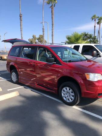 09 Chrysler Handicap/Wheelchair Low Miles! - - by for sale in Chula Vista, AZ – photo 2