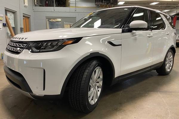 2017 Land Rover Discovery HSE V6 SUPERCHARGED - - by for sale in Coopersville, MI – photo 3