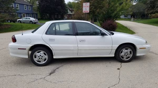 Pontiac Grand Am SE- runs and drives great and only 55 k miles for sale in Racine, WI
