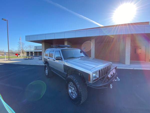 2000 jeep Cherokee xj - cars & trucks - by owner - vehicle... for sale in Strafford, MO