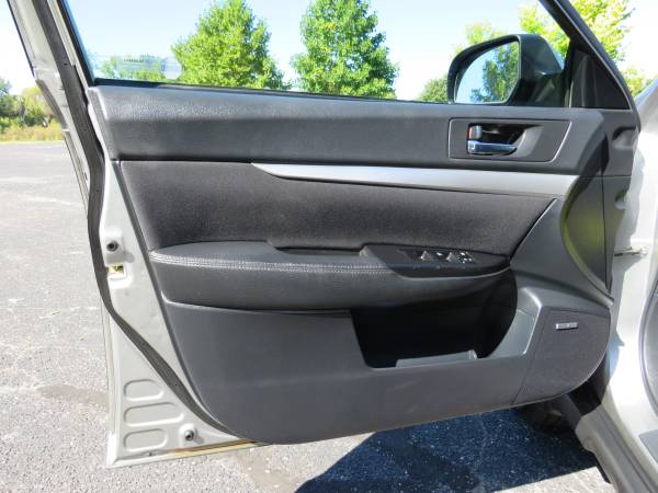 2010 Subaru Outback 2 5i Premium - MUST SEE! - - by for sale in Jenison, MI – photo 16