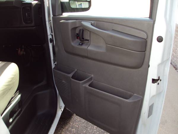 2009 GMC Savana Cargo Van AWD 1500 Dual Cargo Doors for sale in Waite Park, KS – photo 19