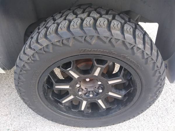 2010 Chevy Tahoe * 4x4 * Custom Rims * Low Miles for sale in San Antonio, TX – photo 17