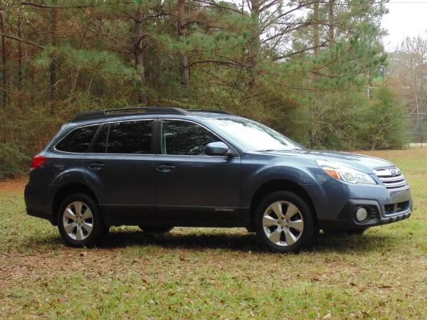 2014 Subaru Outback All Wheel Drive! Super clean! for sale in Mendenhall, MS