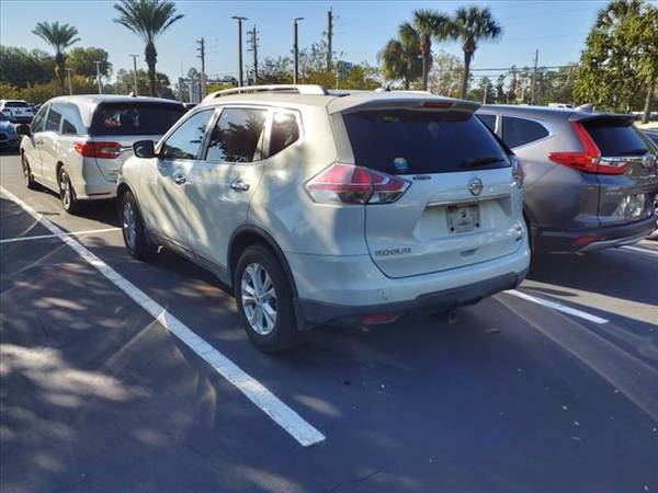 2014 Nissan Rogue SV suv Moonlight White - - by dealer for sale in Jacksonville, FL – photo 8