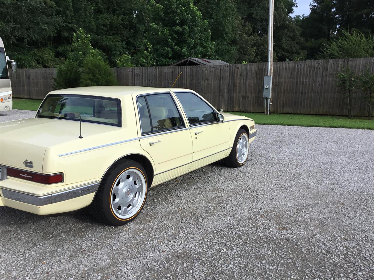 1988 Cadillac Seville for sale in Moscow, TN – photo 2