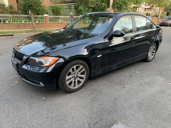2006 BMW 325xi AWD 6-Speed Manual - cars & trucks - by dealer -... for sale in Jamaica, NY – photo 4