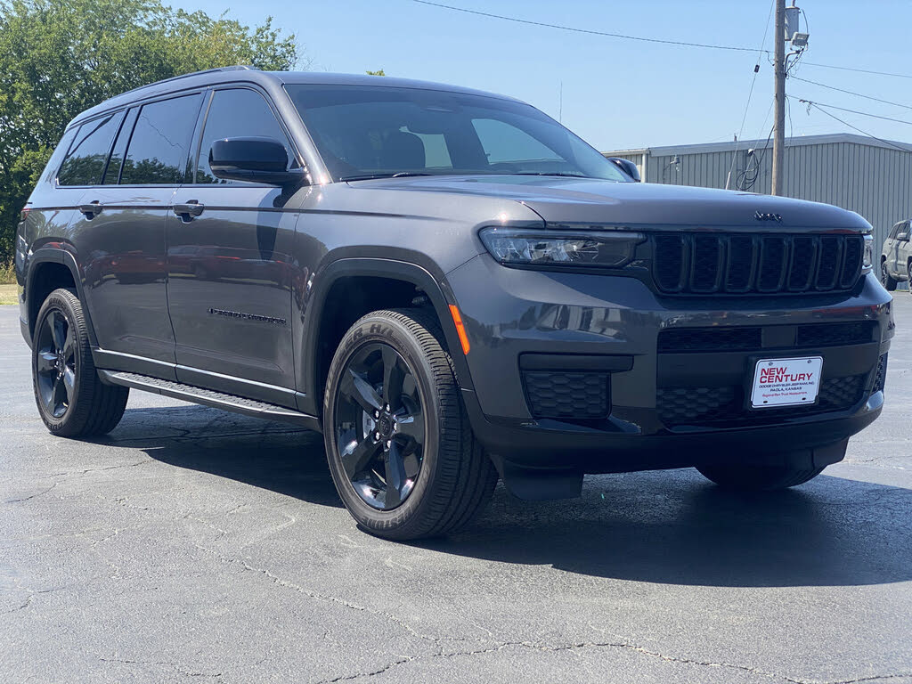 2022 Jeep Grand Cherokee L Altitude 4WD for sale in Paola, KS