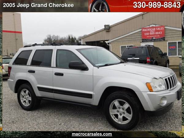 2005 Jeep Grand Cherokee Laredo 4dr 4WD SUV with - cars & trucks -... for sale in Akron, OH – photo 2