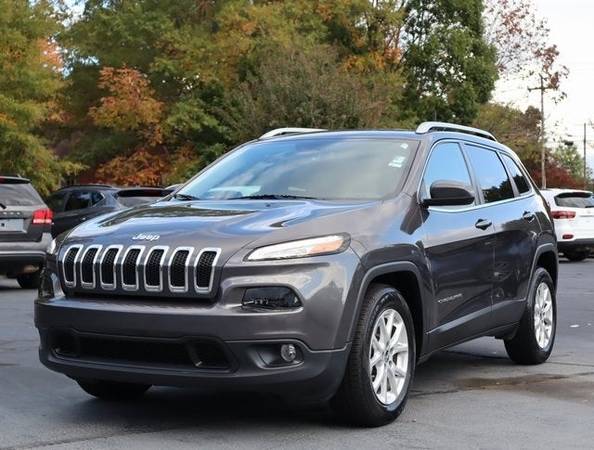 2017 Jeep Cherokee Latitude - - by dealer - vehicle for sale in Alamance, NC – photo 2