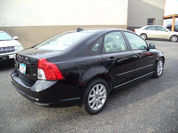 2009 Volvo S40 2.4L Only 119K Miles Very Clean Car!!! LOOK!!! - cars... for sale in Saint Paul, MN – photo 4