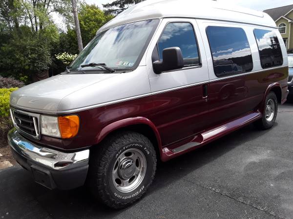Conversion Van FORD HIGH TOP E150 for sale in Syracuse, NY