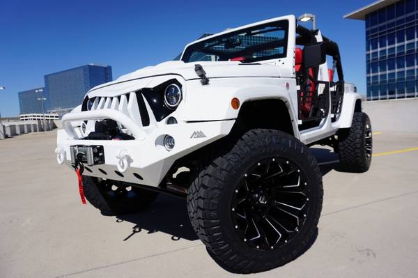 2015 Jeep Wrangler Unlimited ( NICEST JEEPS UNDER 50K ) - cars & for sale in Austin, TX – photo 3