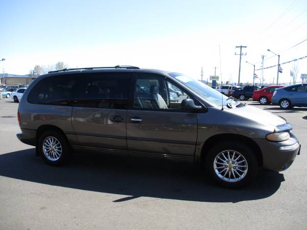 1999 CHRYSLER TOWN & COUNTRY VAN AWD 158K - - by for sale in Longview, WA – photo 7