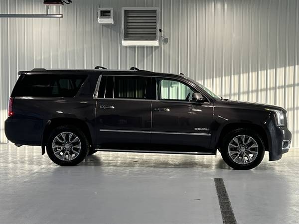 2016 GMC Yukon XL Denali - - by dealer - vehicle for sale in Sioux Falls, SD – photo 2