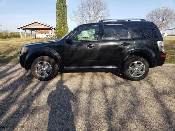 2011 Mercury Mariner Premier V6 SUV - - by dealer for sale in New London, WI – photo 2