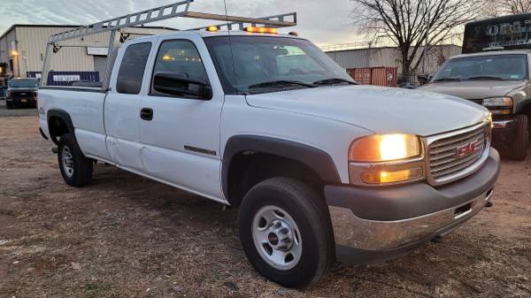 2001 GMC 2500 HD long bed quad cab for sale in STATEN ISLAND, NY – photo 2