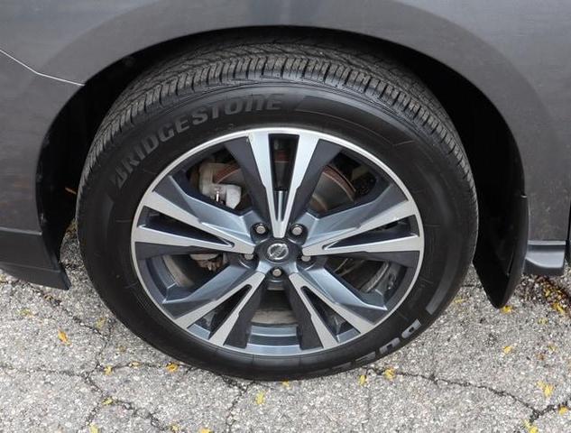 2020 Nissan Pathfinder Platinum for sale in Ann Arbor, MI – photo 11