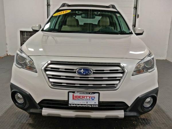 2016 Subaru Outback 3.6R Limited Financing Options Available!!! -... for sale in Libertyville, IL – photo 2