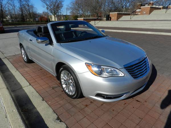 2011 Chrysler 200 Limited Hard Top Convertible ~ 58,279 Miles ~ $209... for sale in Carmel, IN