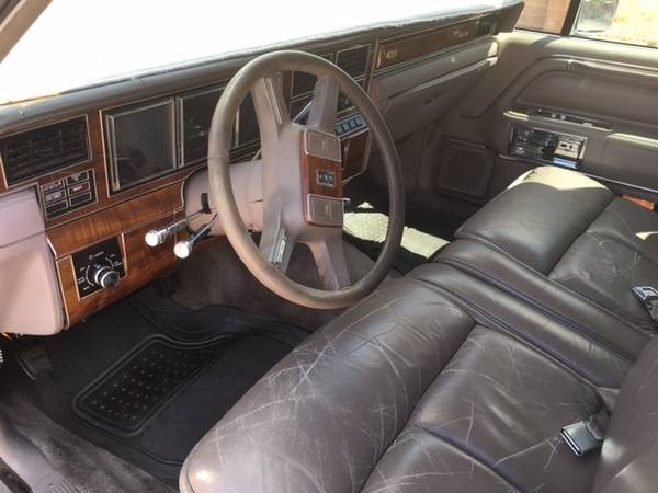 1989 Lincoln Town Car Price Reduced for sale in Sierra Vista, AZ – photo 6