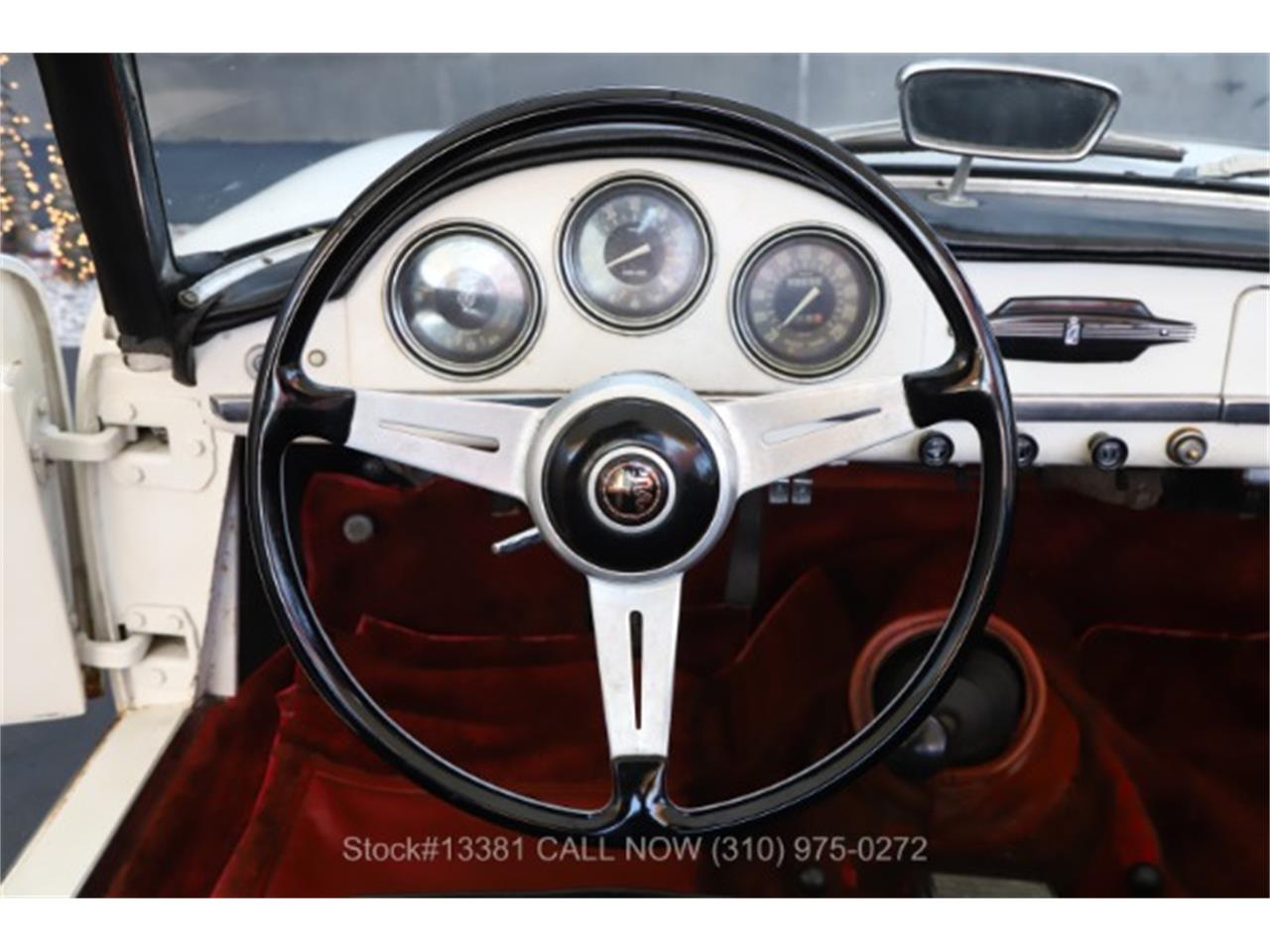1963 Alfa Romeo Giulietta Spider for sale in Beverly Hills, CA – photo 20