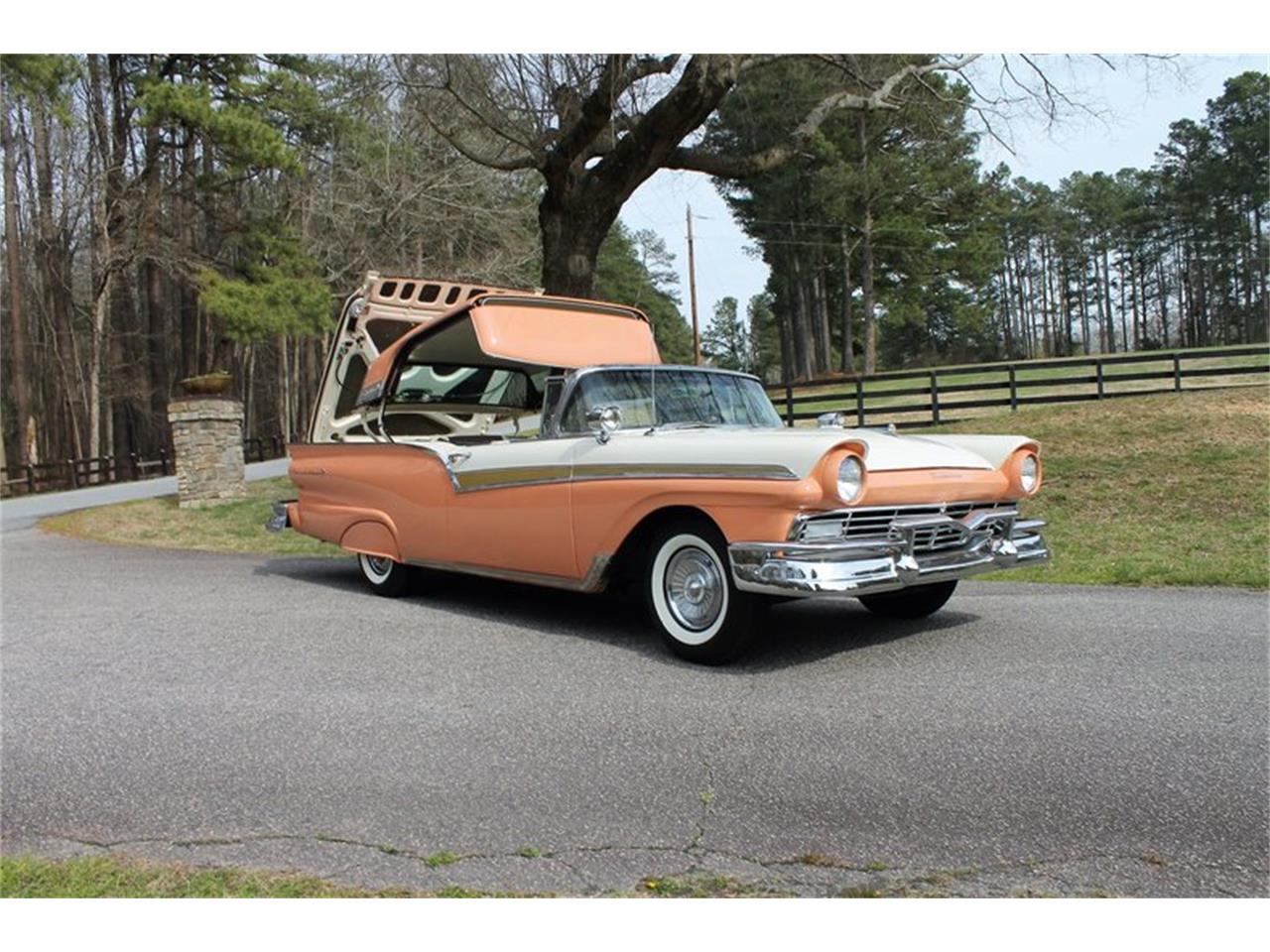 For Sale at Auction: 1957 Ford Fairlane for sale in Saratoga Springs, NY – photo 17