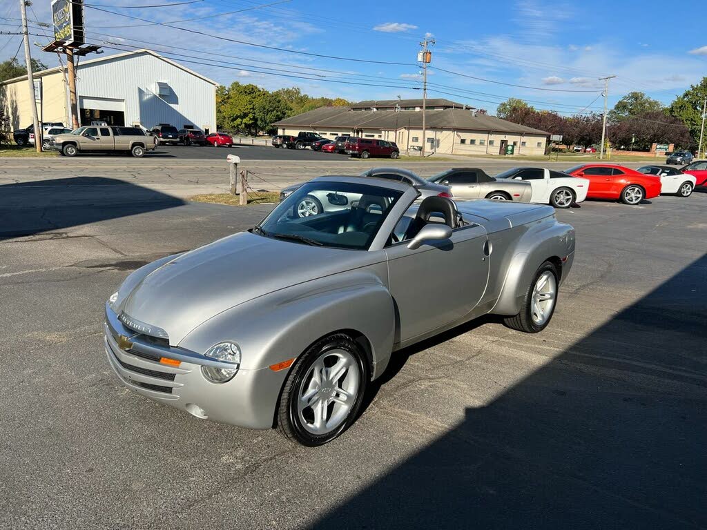 2004 Chevrolet SSR LS RWD for sale in Muncie, IN – photo 78