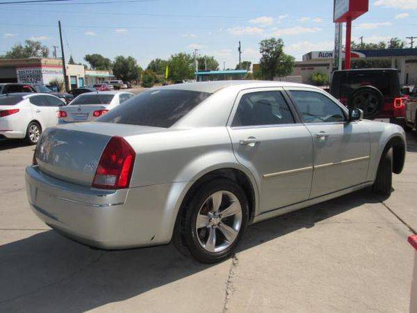 2006 Chrysler 300 Touring -FINANCING FOR ALL!! BAD CREDIT OK!! for sale in Albuquerque, NM – photo 6