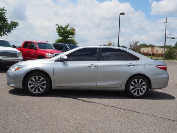 2017 Toyota Camry XLE - - by dealer - vehicle for sale in Tuscaloosa, AL – photo 6