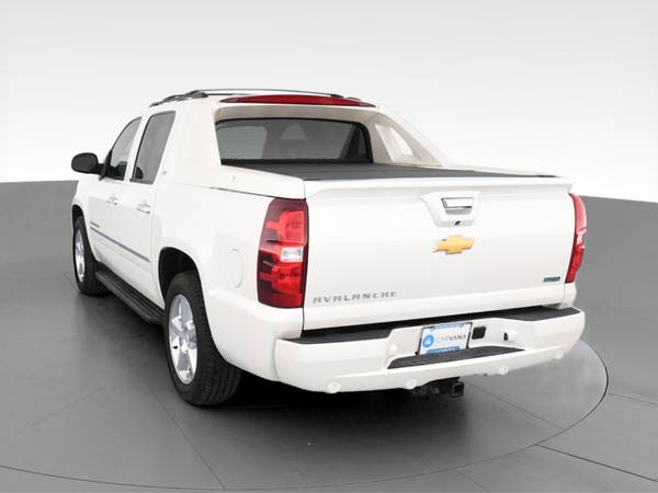 2012 Chevy Chevrolet Avalanche LTZ Sport Utility Pickup 4D 5 1/4 ft... for sale in Fresh Meadows, NY – photo 8