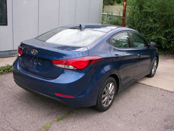 2015 HYUNDAI ELANTRA SE - cars & trucks - by dealer - vehicle... for sale in Pittsburgh, PA – photo 6