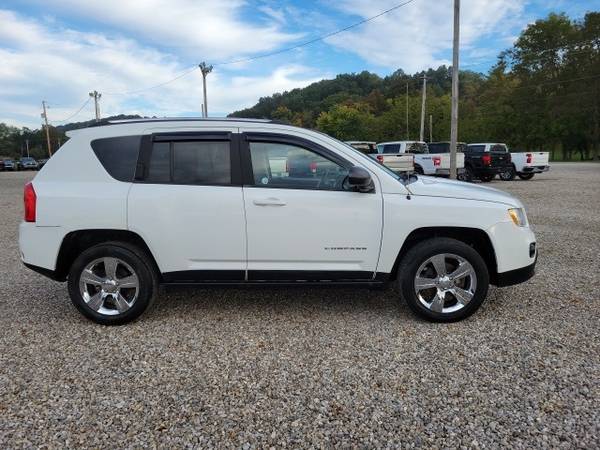 2011 Jeep Compass Base - - by dealer - vehicle for sale in Logan, OH – photo 4