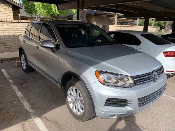 2011 Volkswagen Touareg SUV, excellent condition, less than KBB value for sale in Clarkdale, AZ – photo 8