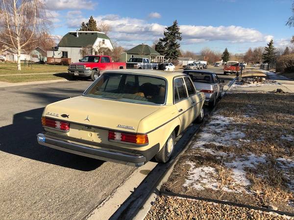 1978 Mercedes 240D - cars & trucks - by owner - vehicle automotive... for sale in Helena, MT – photo 2
