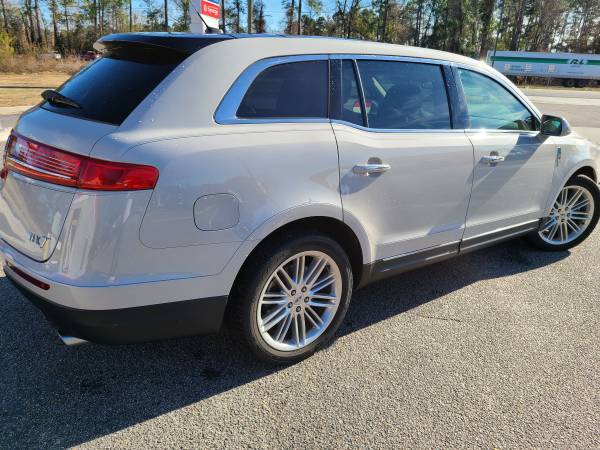 2019 lincoln mkt awd reserve 30k miles for sale in Hartsville, SC – photo 4