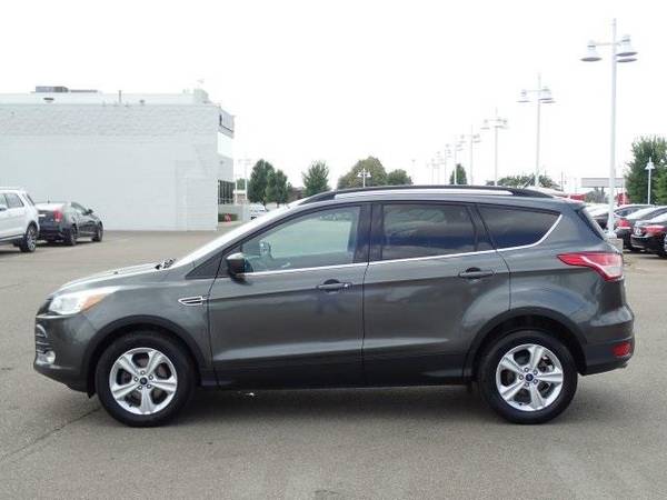 2016 Ford Escape SUV SE (Magnetic) GUARANTEED APPROVAL for sale in Sterling Heights, MI – photo 5