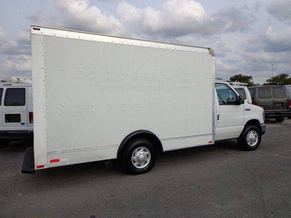 2008 Ford E-Series Chassis *Box Truck**Utility Truck**Delivery Truck* for sale in Opa-Locka, FL – photo 6