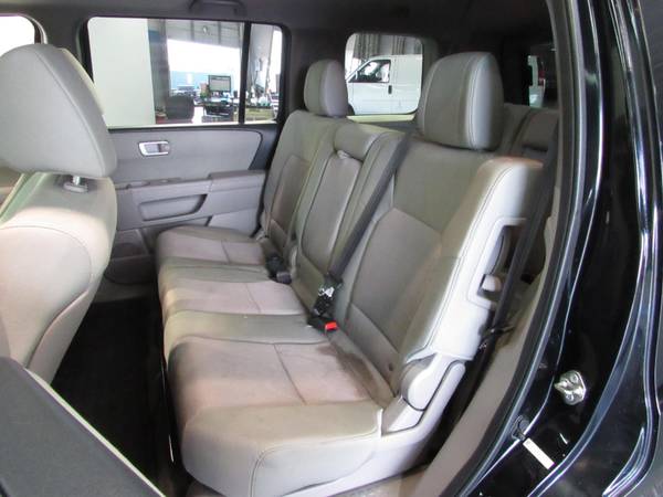 2015 Honda Pilot SE suv Crystal Black Pearl for sale in Tomball, TX – photo 8