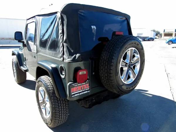 2003 Jeep Wrangler SE 5-Spd 4x4 Soft Top with 100K & Clean CARFAX for sale in Fort Worth, TX – photo 6