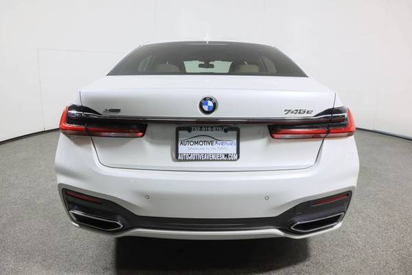 2020 BMW 7 Series, Mineral White Metallic - cars & trucks - by... for sale in Wall, NJ – photo 4