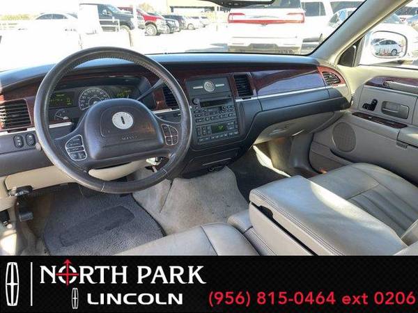 2003 Lincoln Town Car Executive - sedan - - by dealer for sale in San Antonio, TX – photo 11