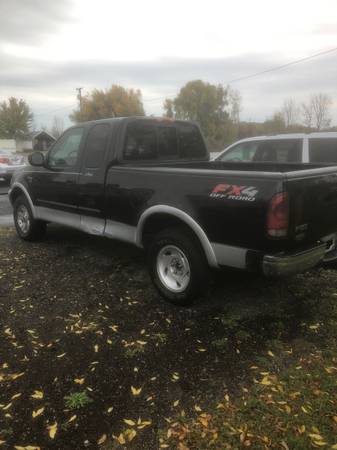 2002 Ford F150 lariat ext 4x4 - - by dealer - vehicle for sale in Essexville, MI – photo 10