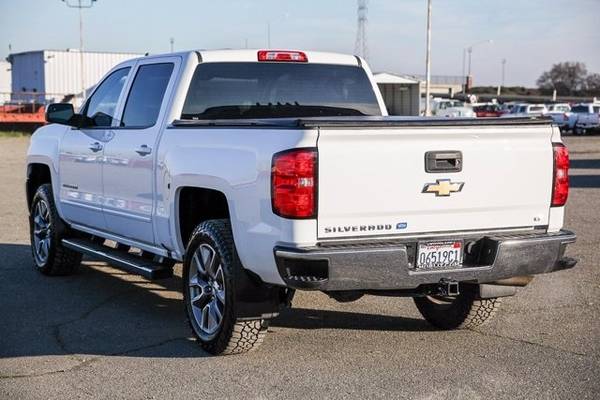 2018 Chevrolet Silverado 1500 LT LT1 - - by dealer for sale in Woodland, CA – photo 4