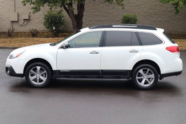 2013 Subaru Outback Limited - LEATHER / MOONROOF / 1 OWNER / LOW... for sale in Beaverton, OR – photo 3